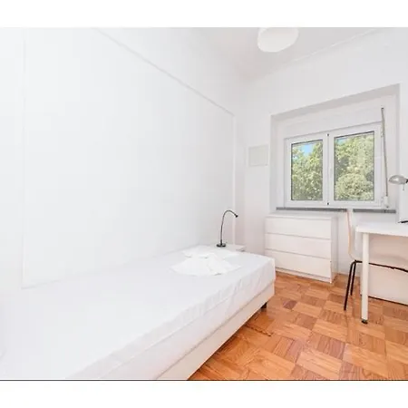 Lejlighed Houze Spacious 4 Bedroom Flat Near Zoo *